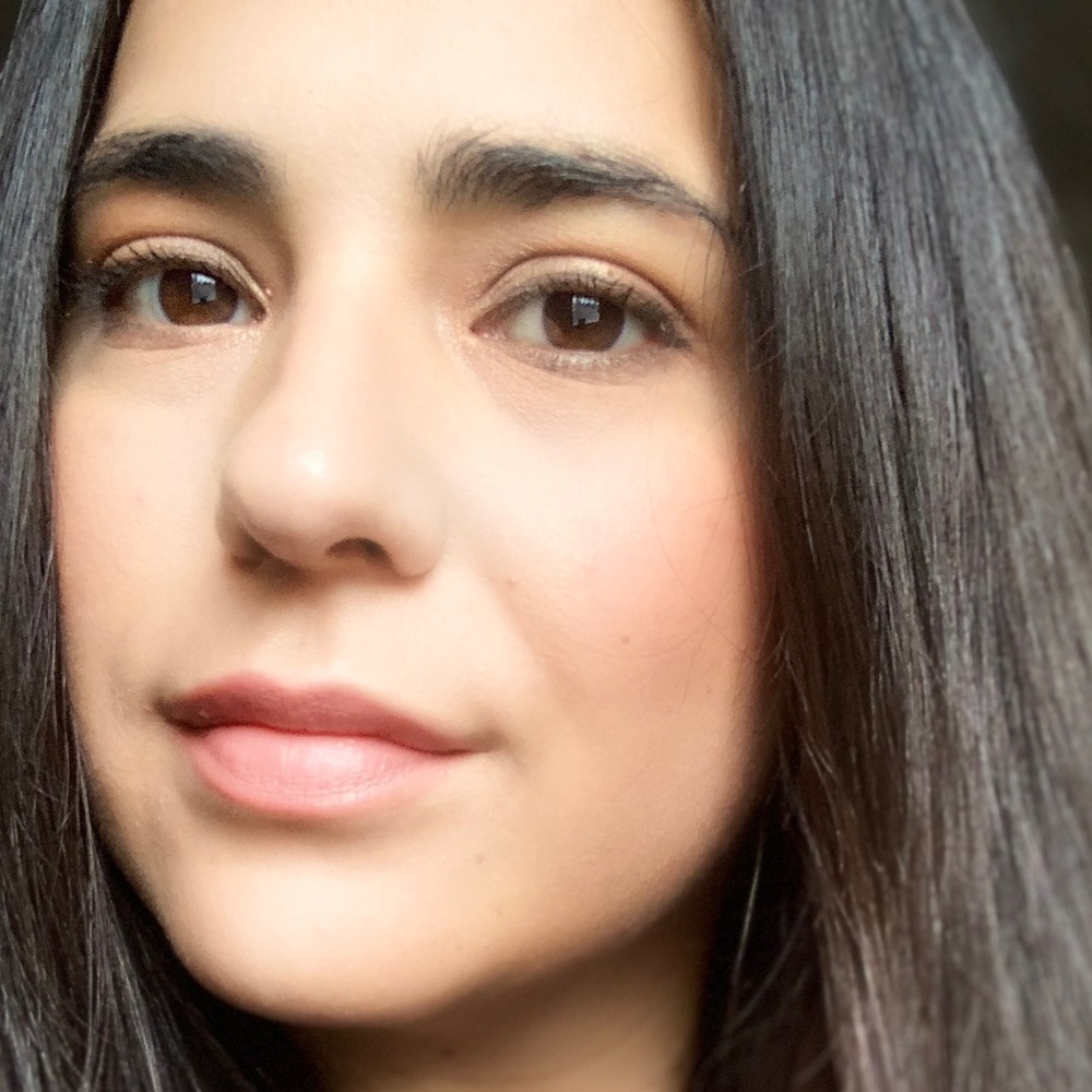 Meet your Posher, Melina